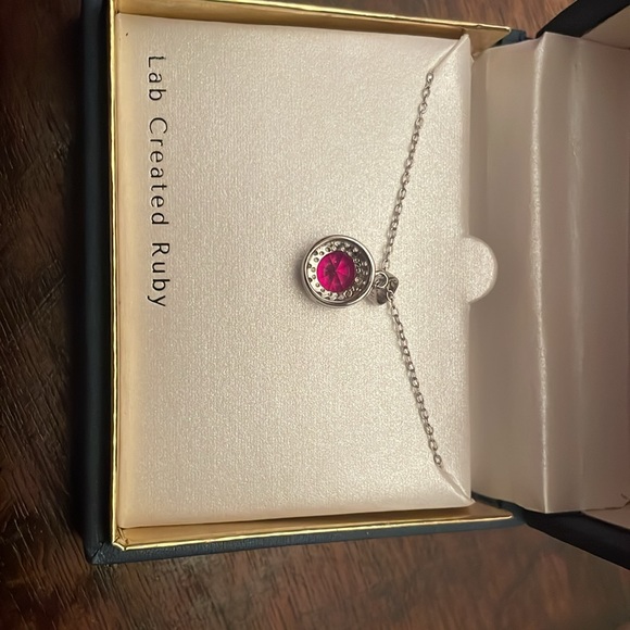 Radiant gem sterling silver Ruby necklace - Picture 2 of 2